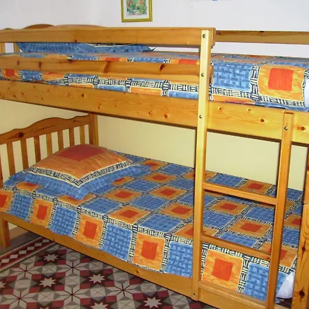 Des Figourieres Hotel Russan