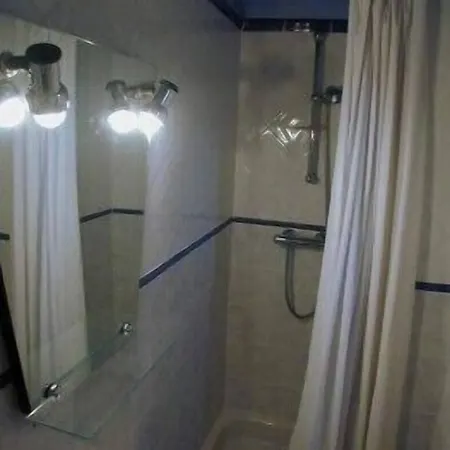 Des Figourieres Hotel *